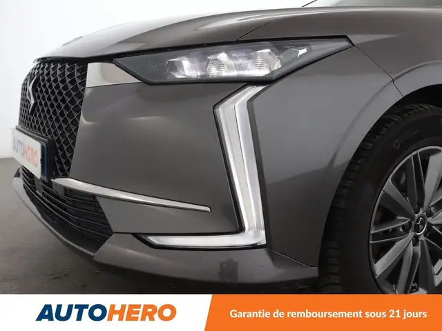 DS Automobiles DS 4 view 28