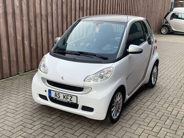 Imagine smart forTwo fortwo coupe MHD Navi  Sitzheizung Pano