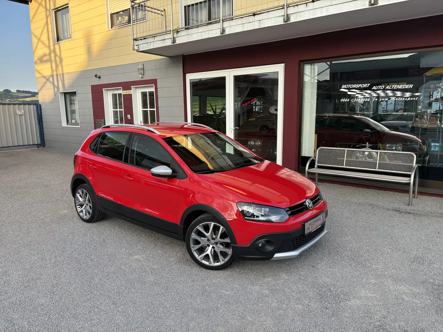 Volkswagen Polo Cross Polo 1,0 BMT *1.BESITZ|CARPLAY* Rojo - 1