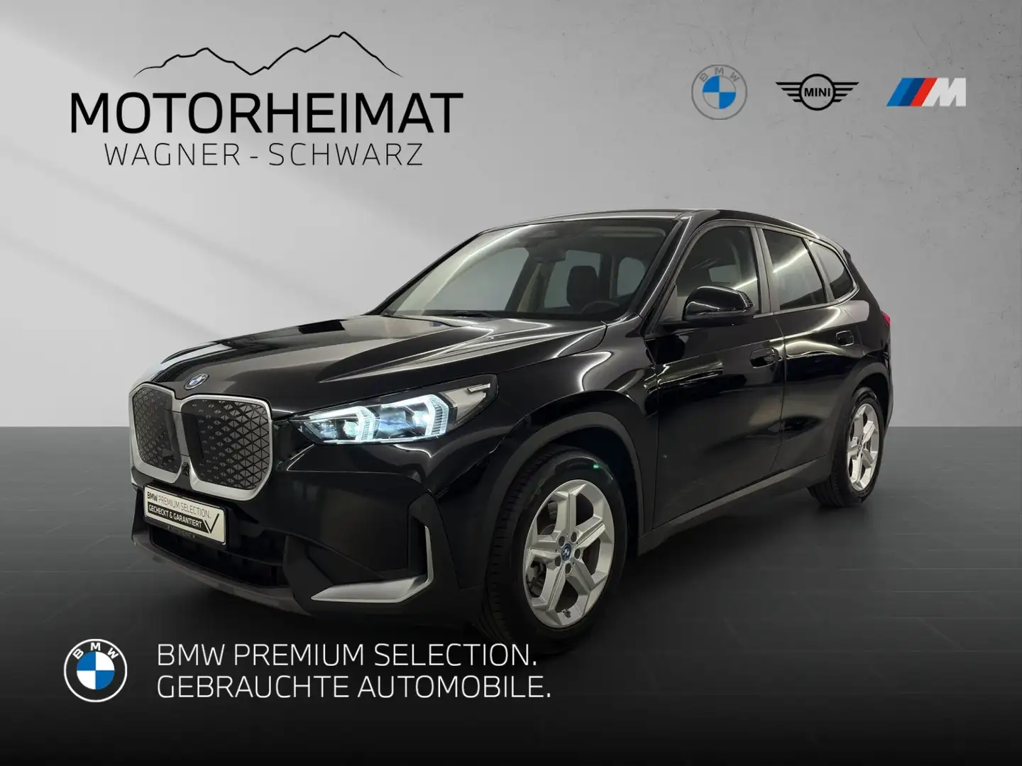 BMW iX1 xDrive30 18" AHK 360° HuD DrivAssist Nero - 1