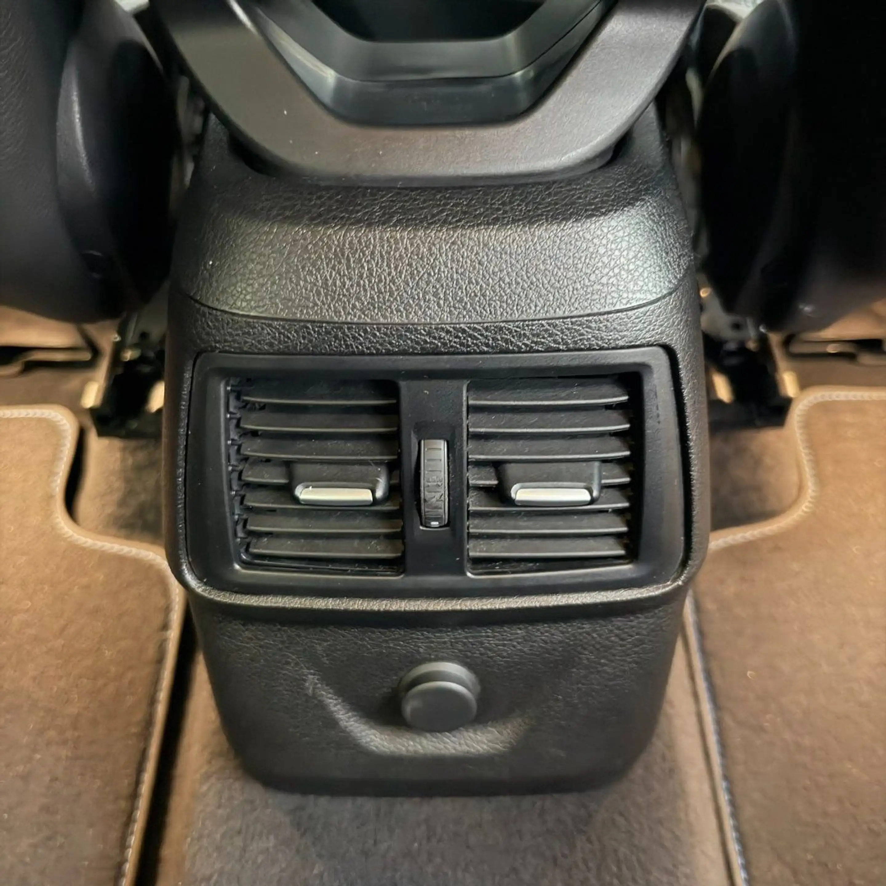 BMW 220 Gran Tourer - 220d xDrive Advantage — photo 13