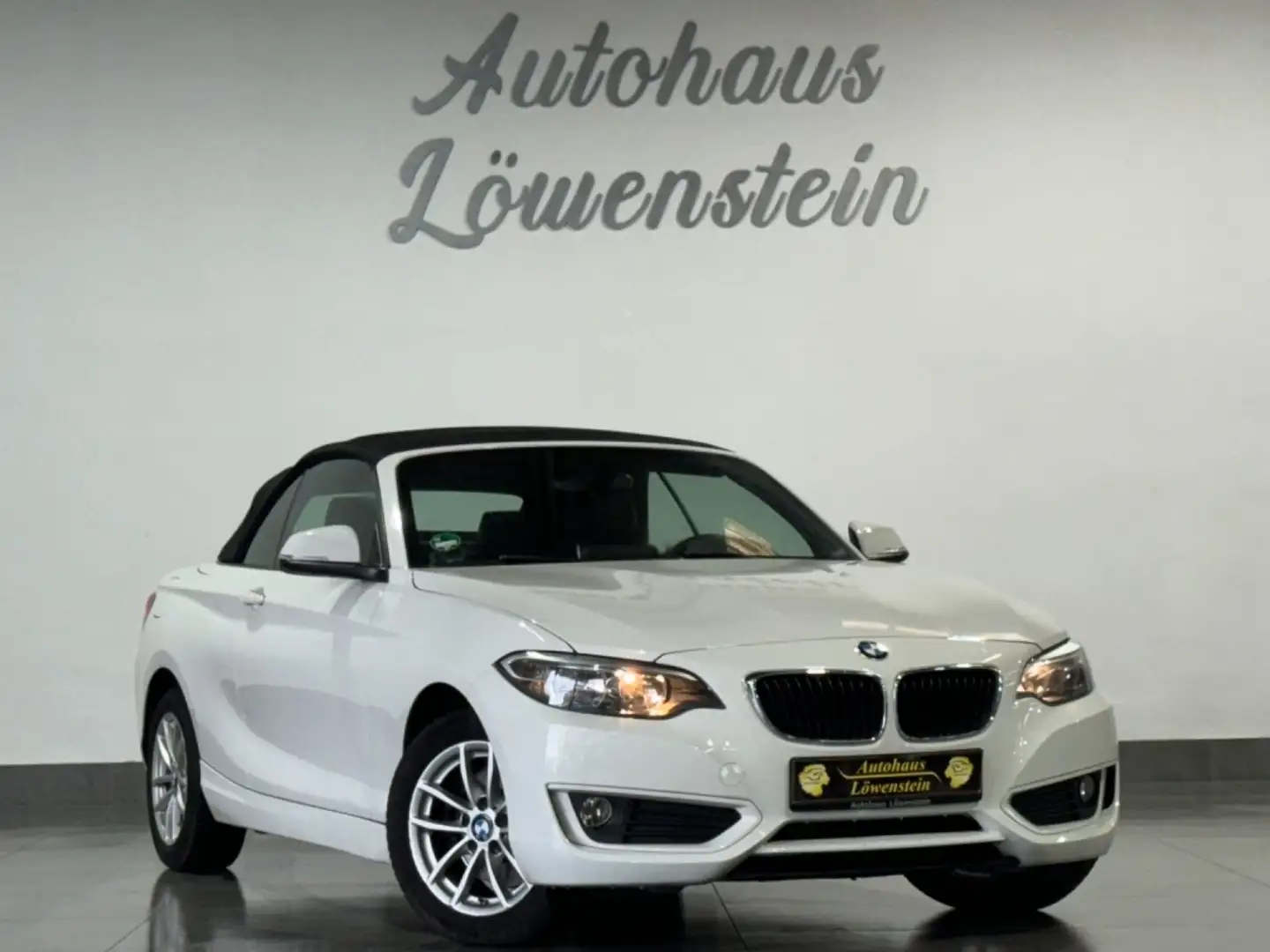 BMW 220 Cabrio 220 i Advantage*BT*KLIMA*PDC Weiß - 1
