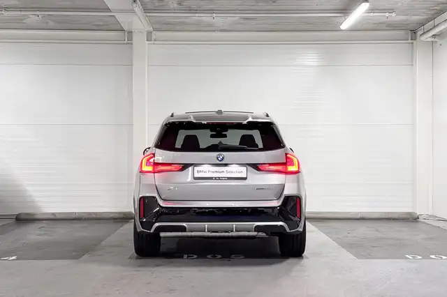 BMW X1 view 7