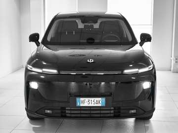 BEV 67.1KWH Life