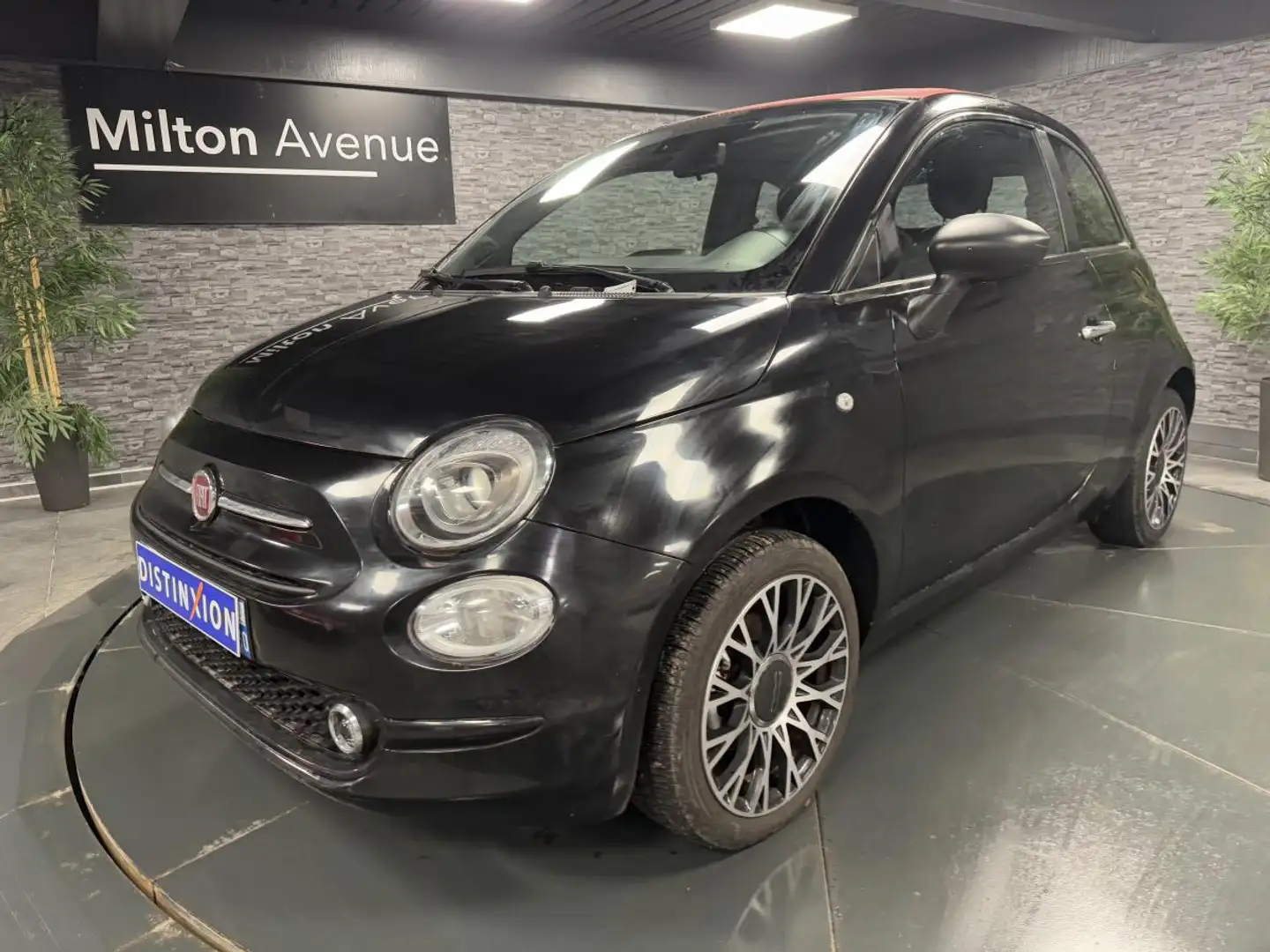 Fiat 500 Fiat 500 Cabriolet 1.0i BSG - 70 Série 1 Noir - 1