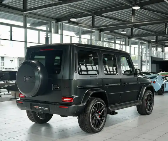 Mercedes-Benz G-Class view 8