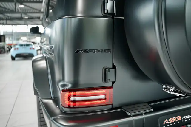 Mercedes-Benz G-Class view 14