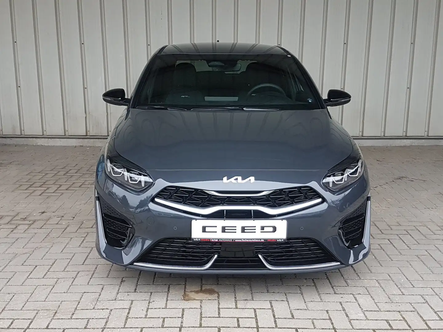Kia Ceed / cee'd 1.5T 140 DCT7 GTL TEC inkl. BEAR-LOCK (WFSp) Grau - 2