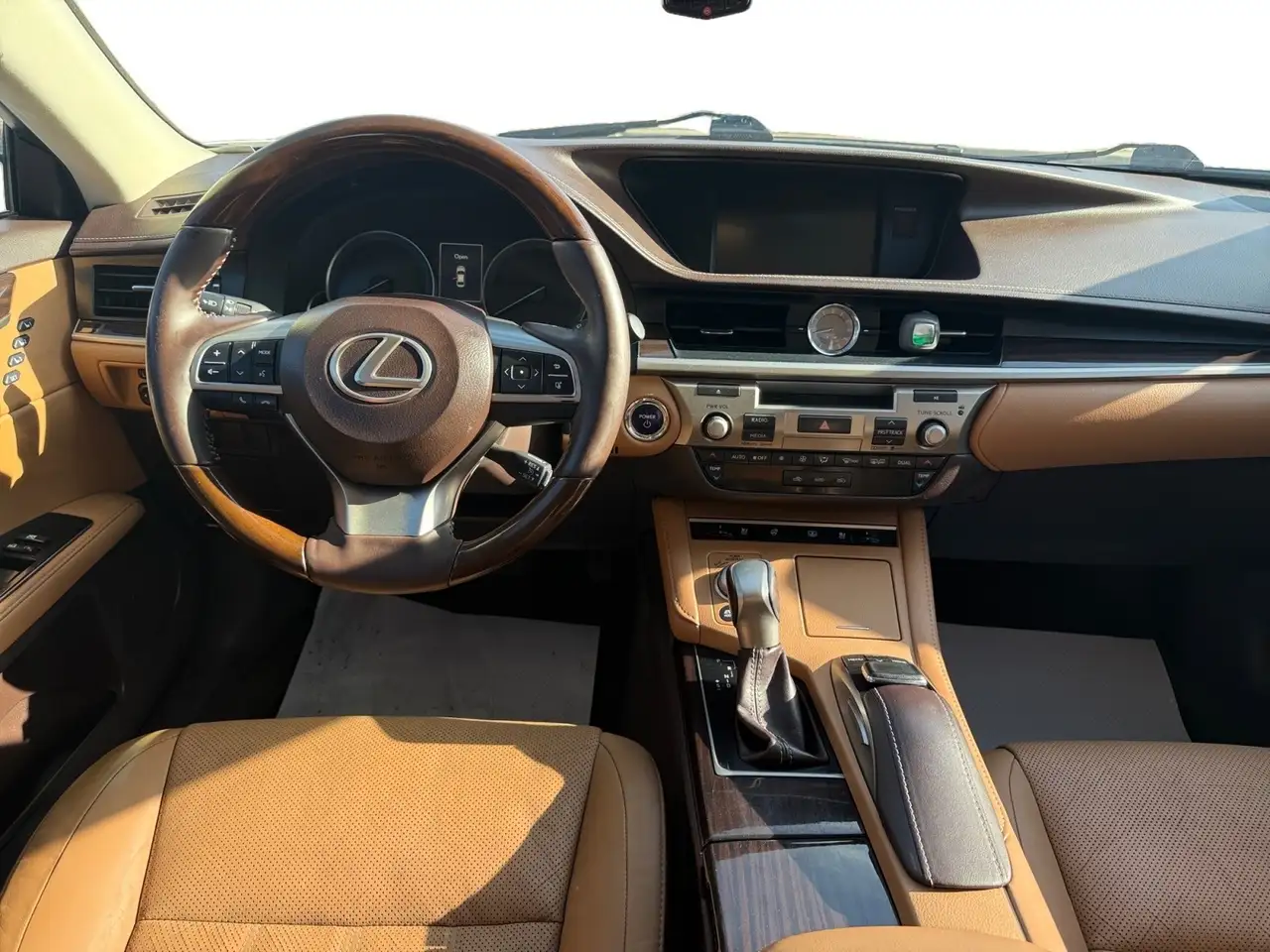Lexus ES fotografie Lexus ES