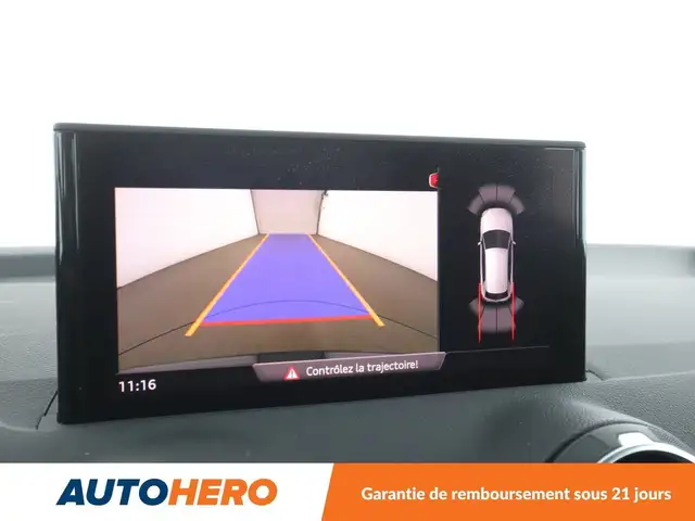 Audi Q2 view 22