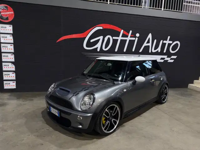 2006 Mini Hatch in Grey for sale
