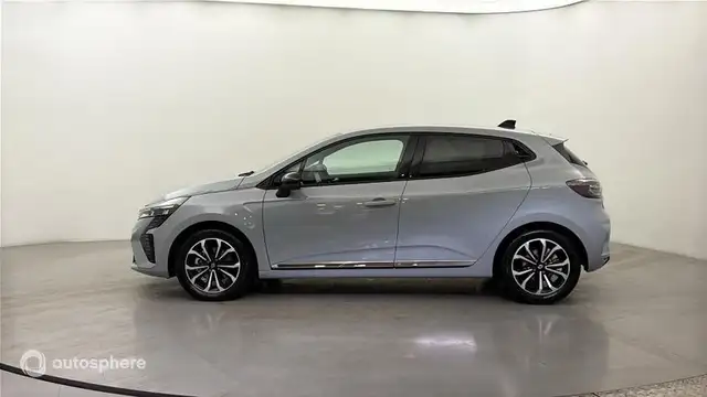 Renault Clio view 7