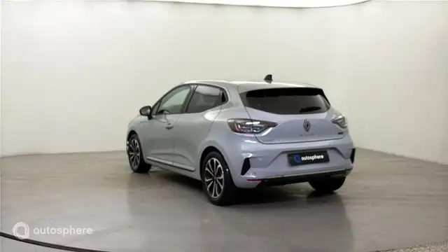 Renault Clio view 8