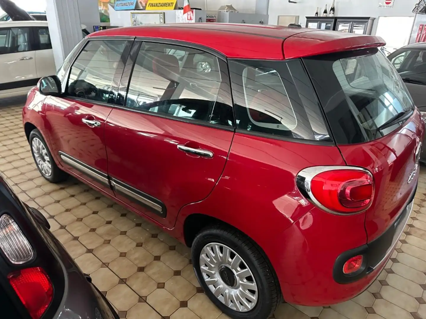 Fiat 500L 0.9 TwinAir Turbo Natural Power Rot - 2