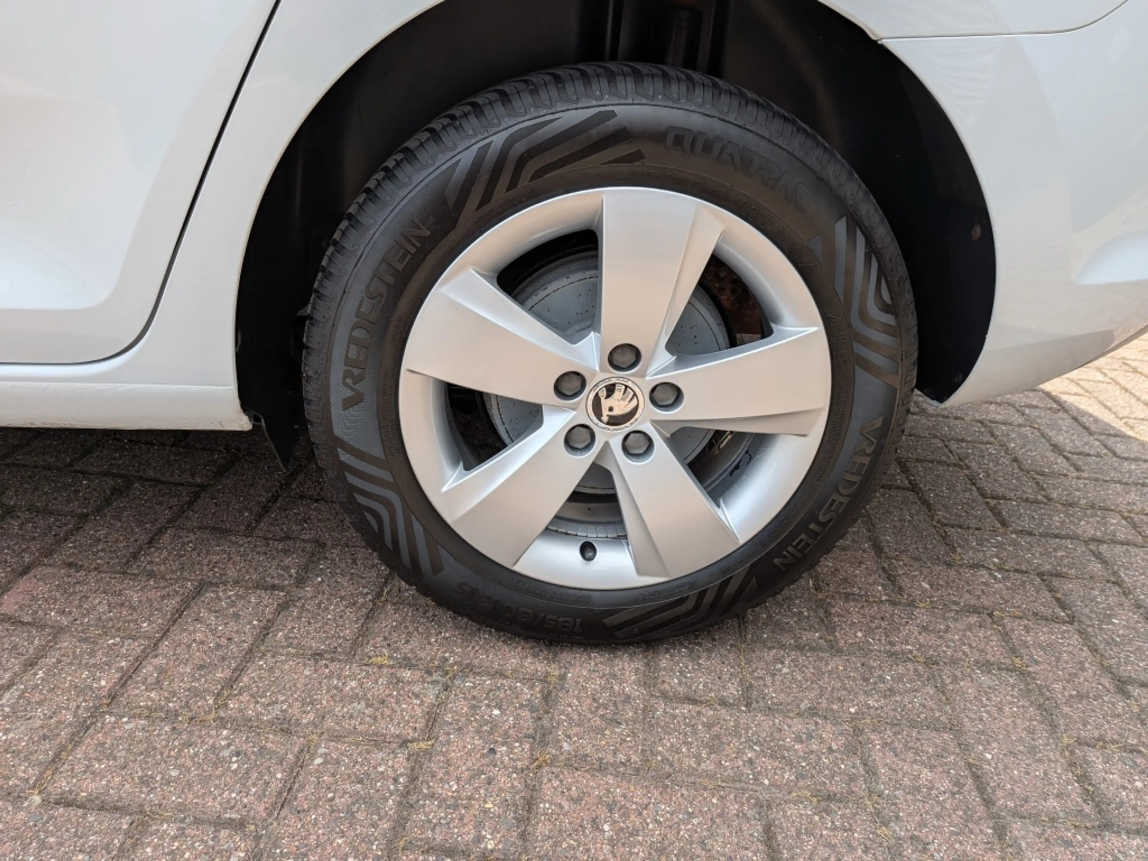 Skoda Rapid/Spaceback Automaat 1.2 TSI Grt JOY — photo 11