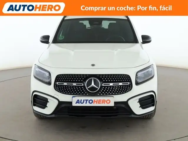Mercedes-Benz GLB view 9