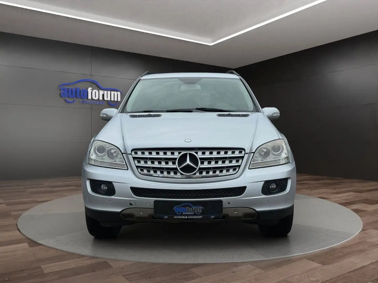 Mercedes-Benz ML 320 CDI 4Matic AHK°NAVI°KAMERA°LEDER°PDC°SHZ Silber - 2