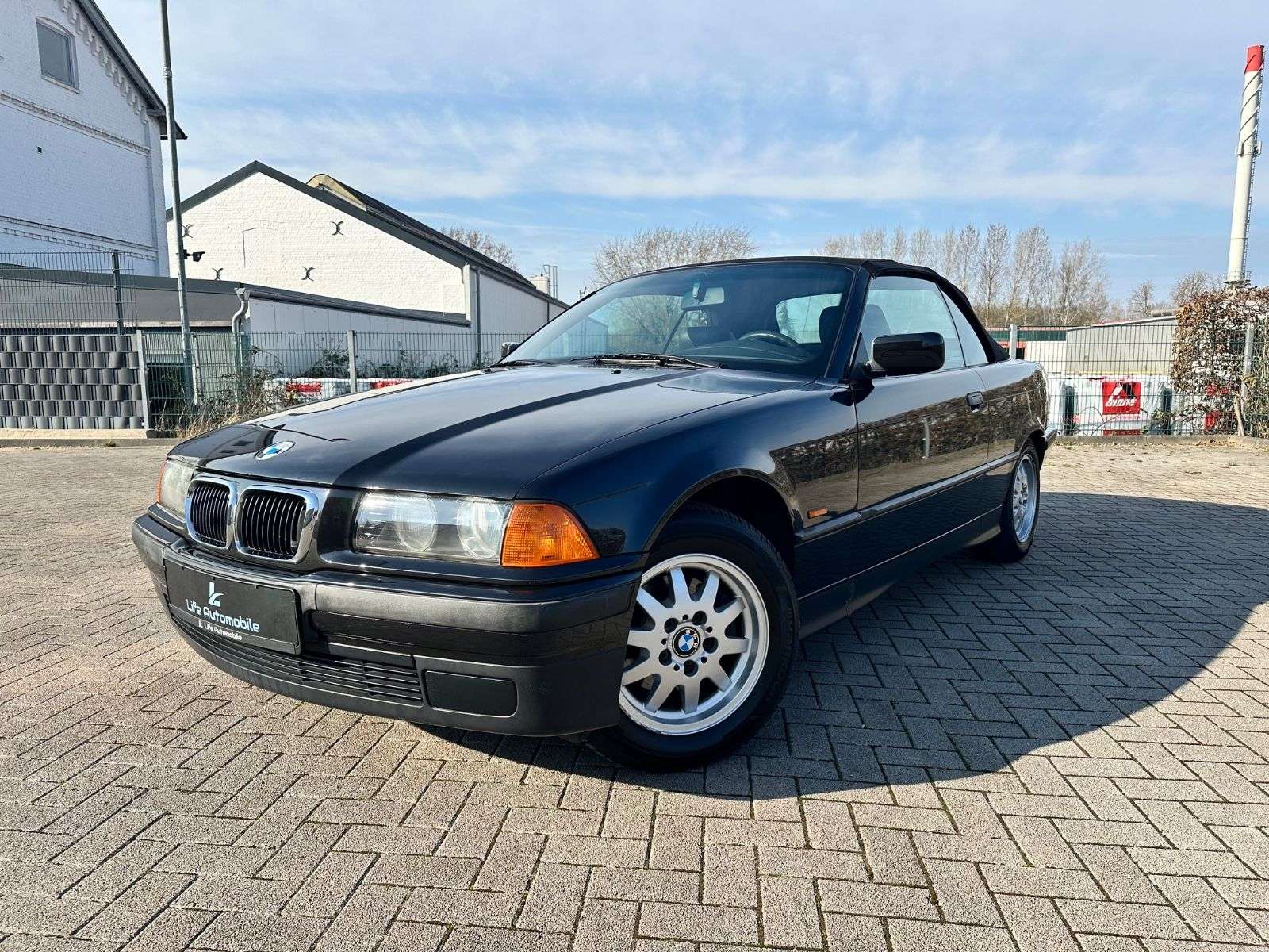 Second hand Bmw 3 Series 318