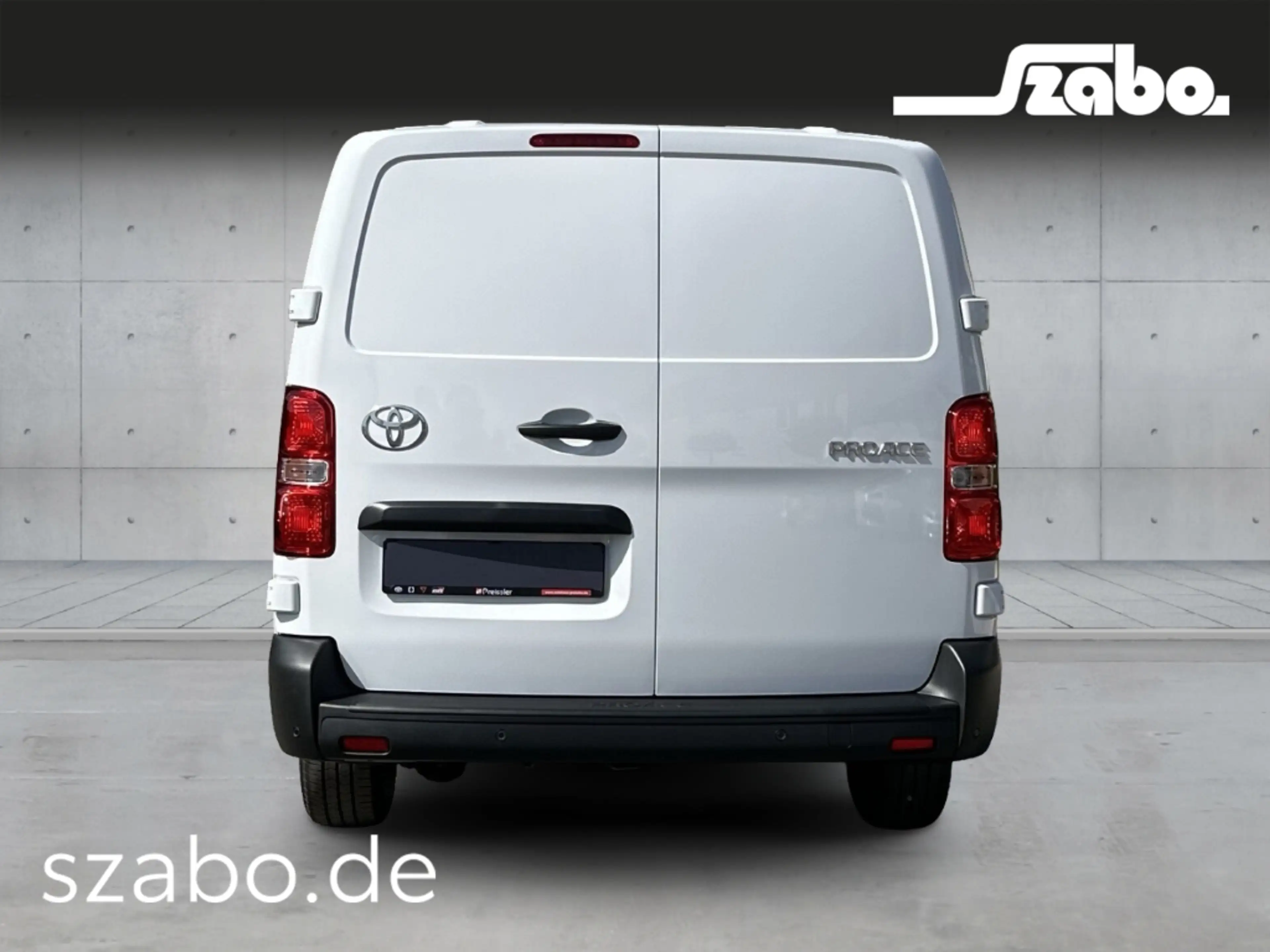Toyota Proace Kasten 2.2 D-4D EU6e L2 verblecht 4-türig Meister — photo 5