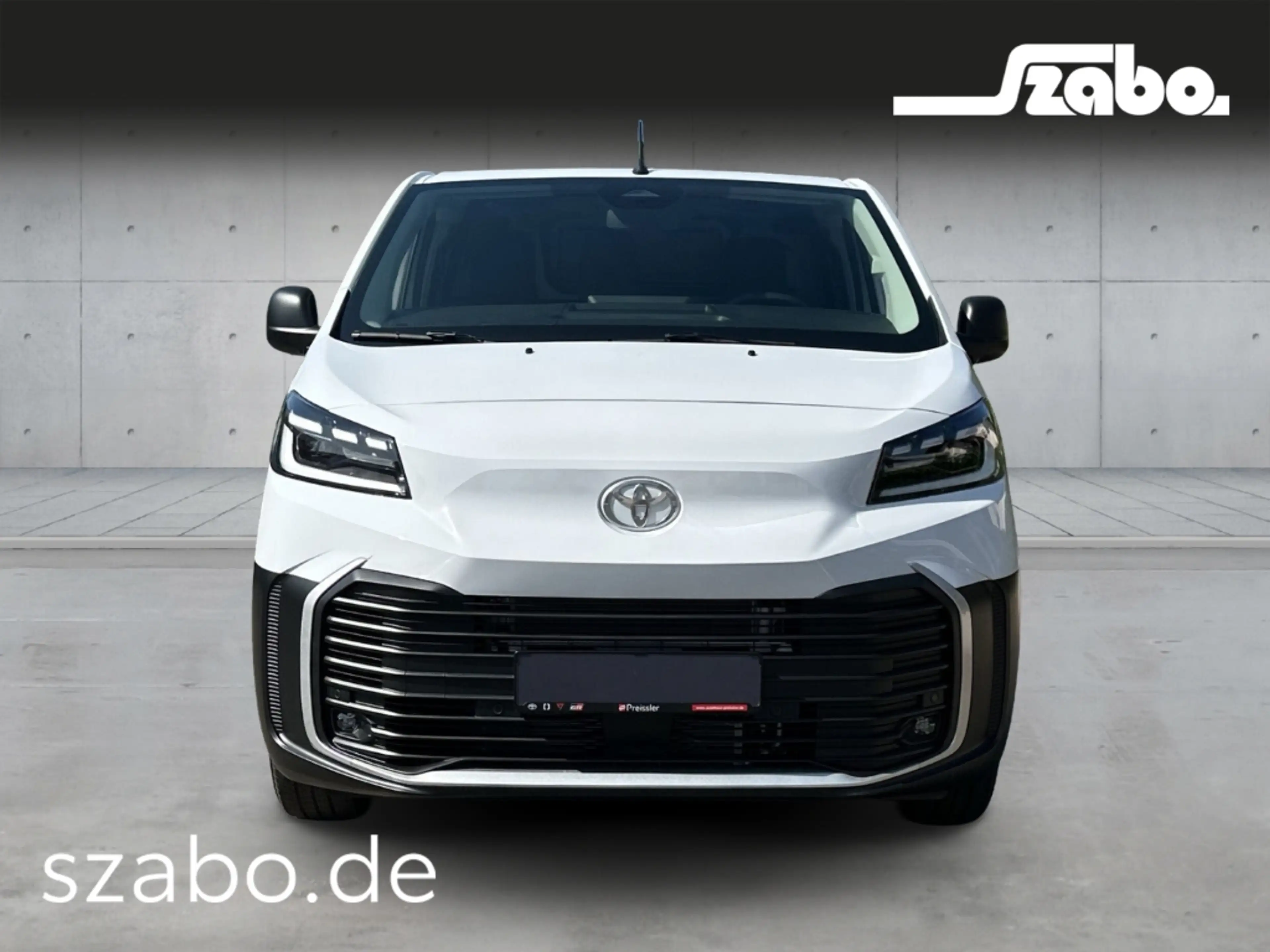 Toyota Proace Kasten 2.2 D-4D EU6e L2 verblecht 4-türig Meister — photo 6