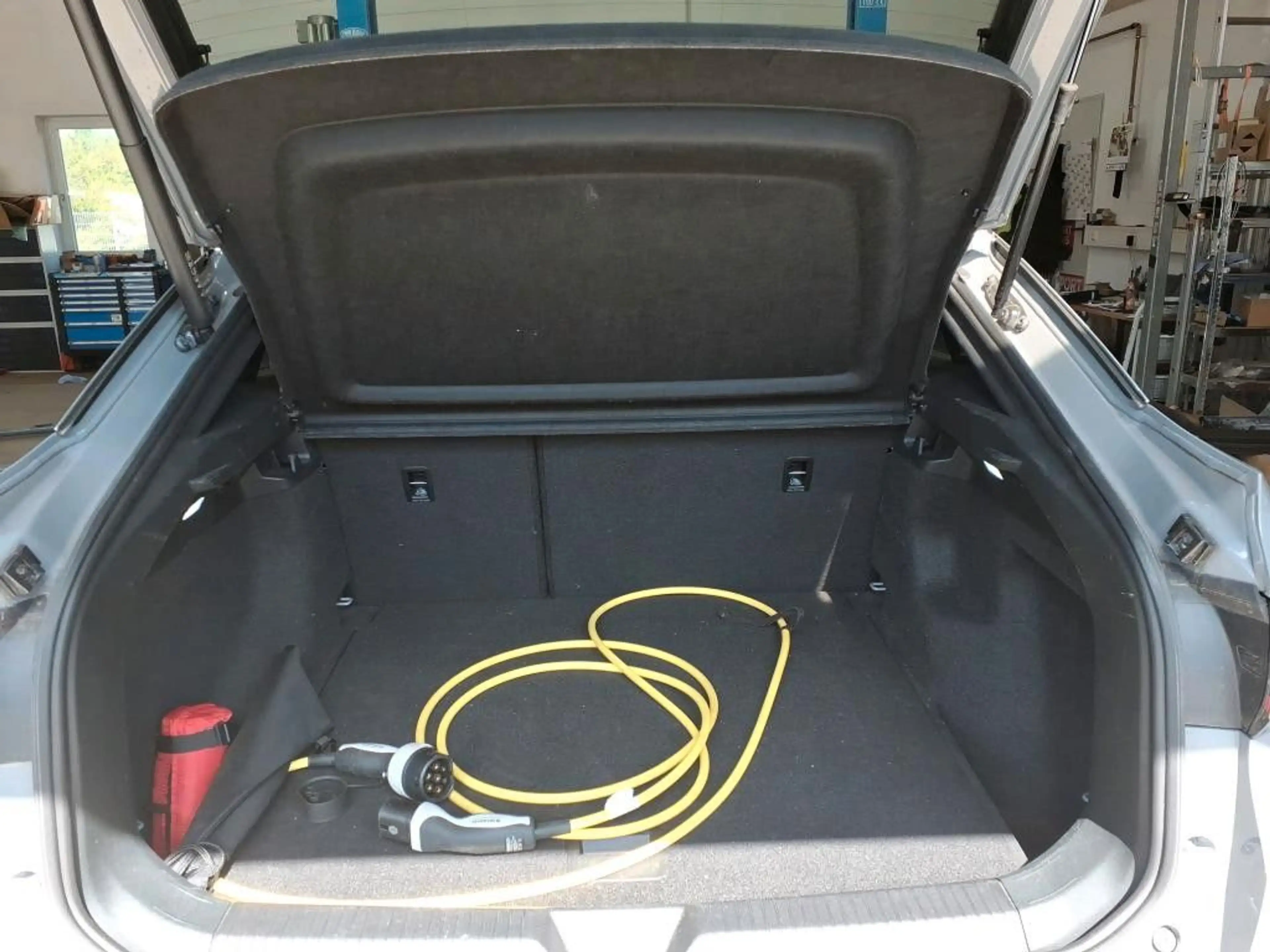 Volkswagen ID.5 Pro Performance Aut. LED Navi SHZ WP ACC — photo 7