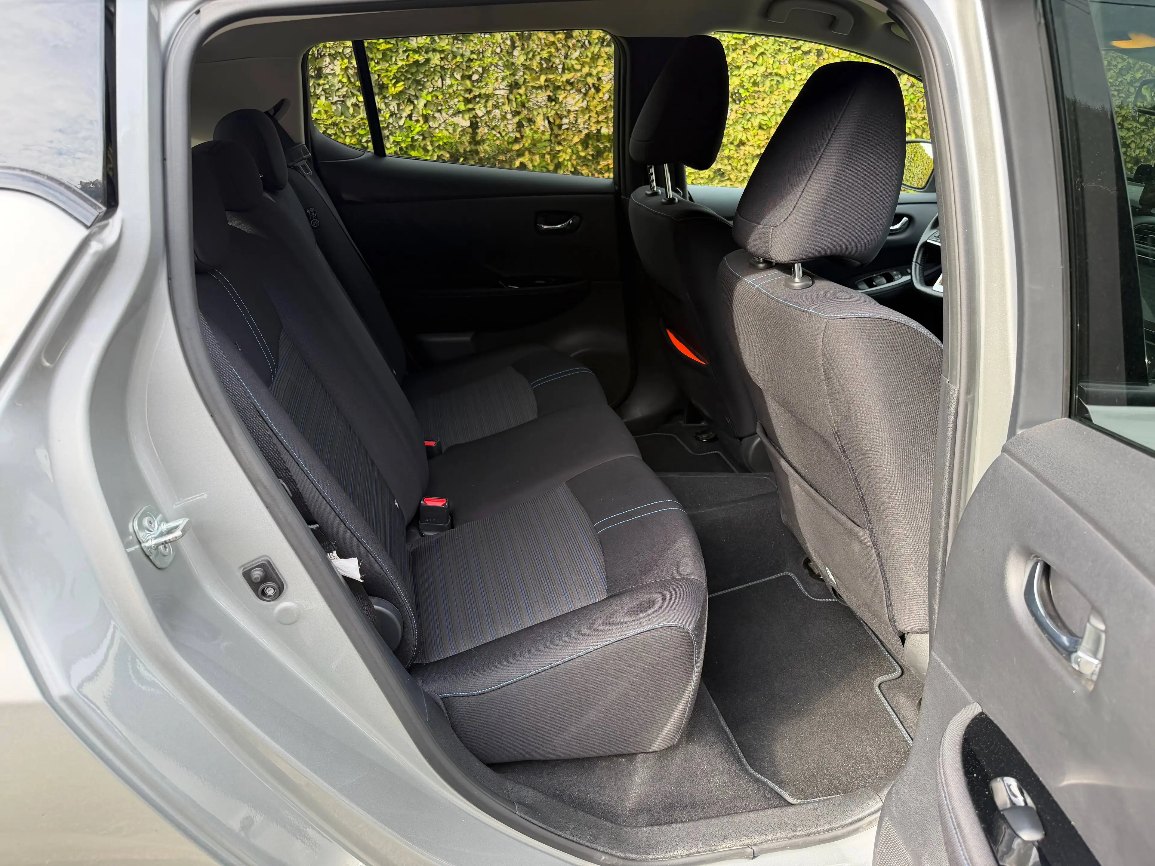 Nissan Leaf 40 kWh N-Connecta — photo 9