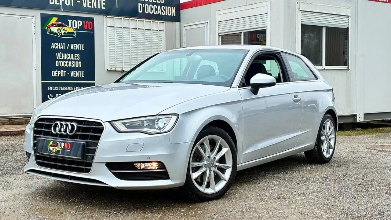 Audi A3 1.8 TFSI 180ch Ambition Luxe S tronic 7