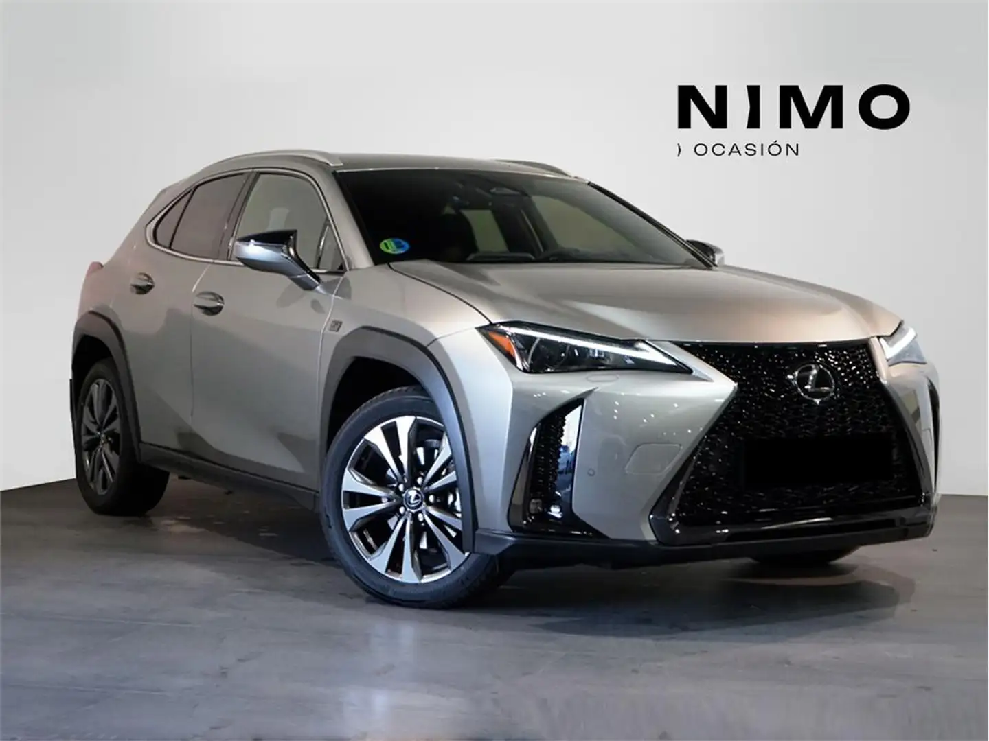 Lexus UX 300h F Sport 2WD - 1