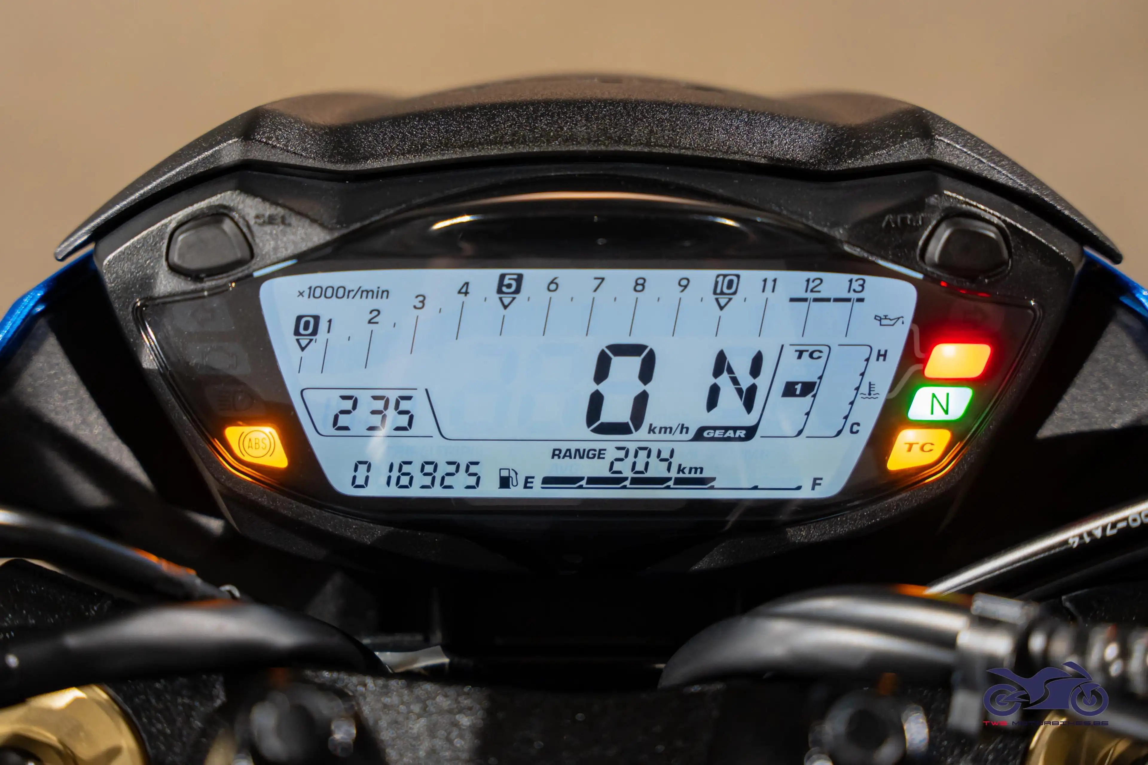Suzuki GSX-S 750 — photo 6