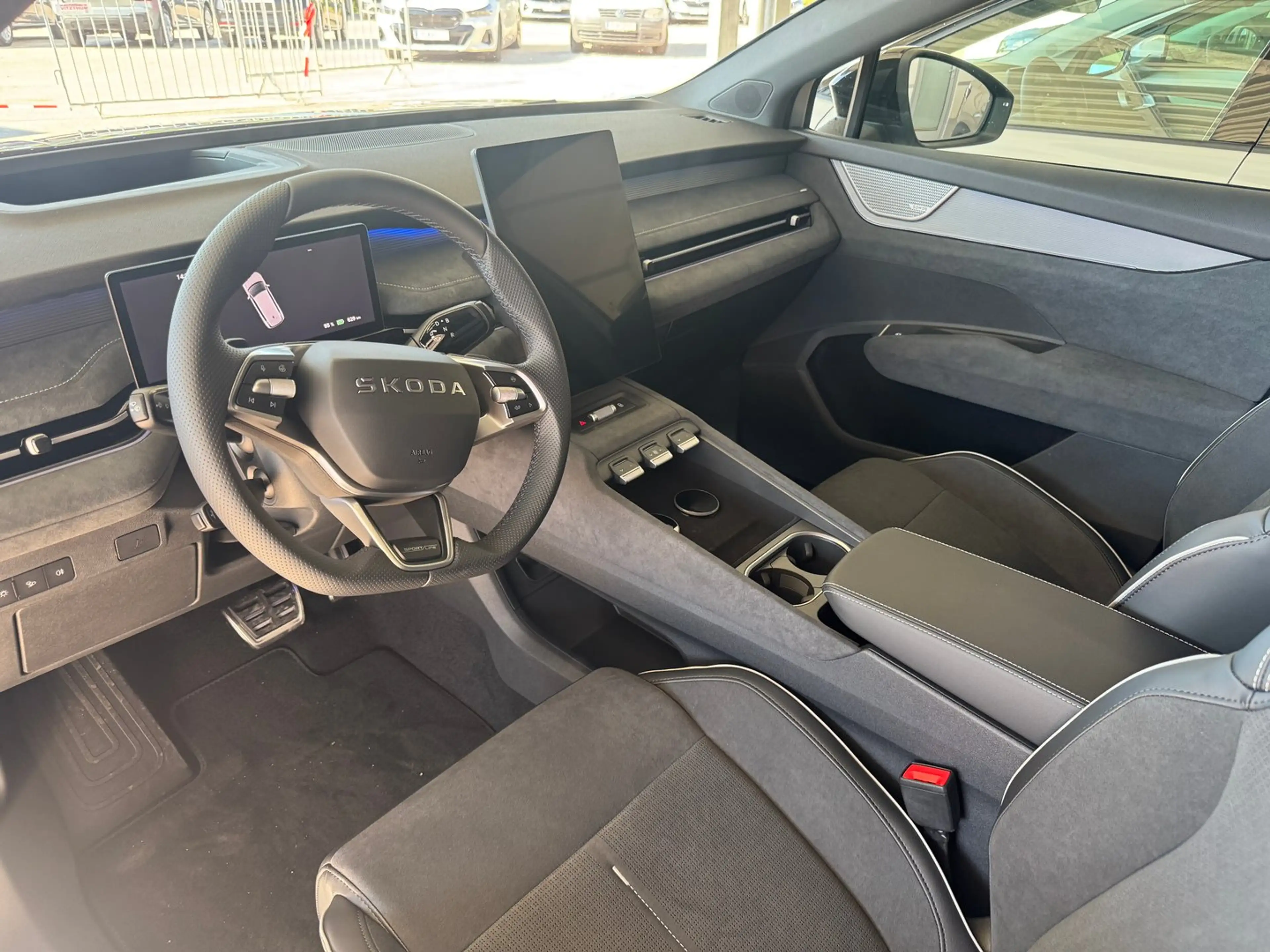 Skoda Peaq Sportline 90x — photo 12