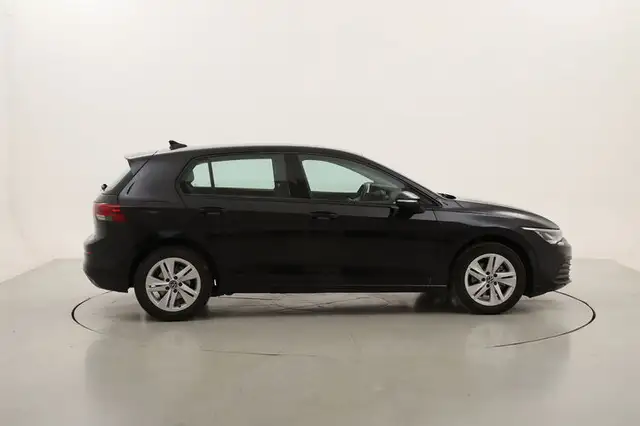 Volkswagen Golf view 6