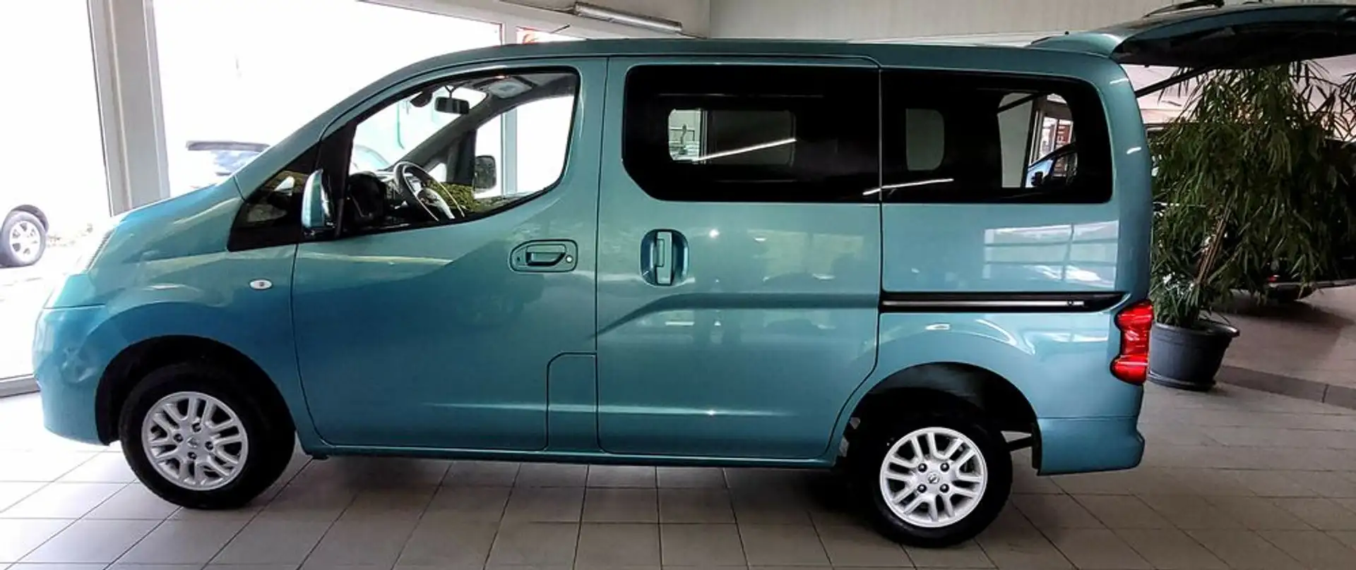 Nissan Sonstige Evalia Premium - 2