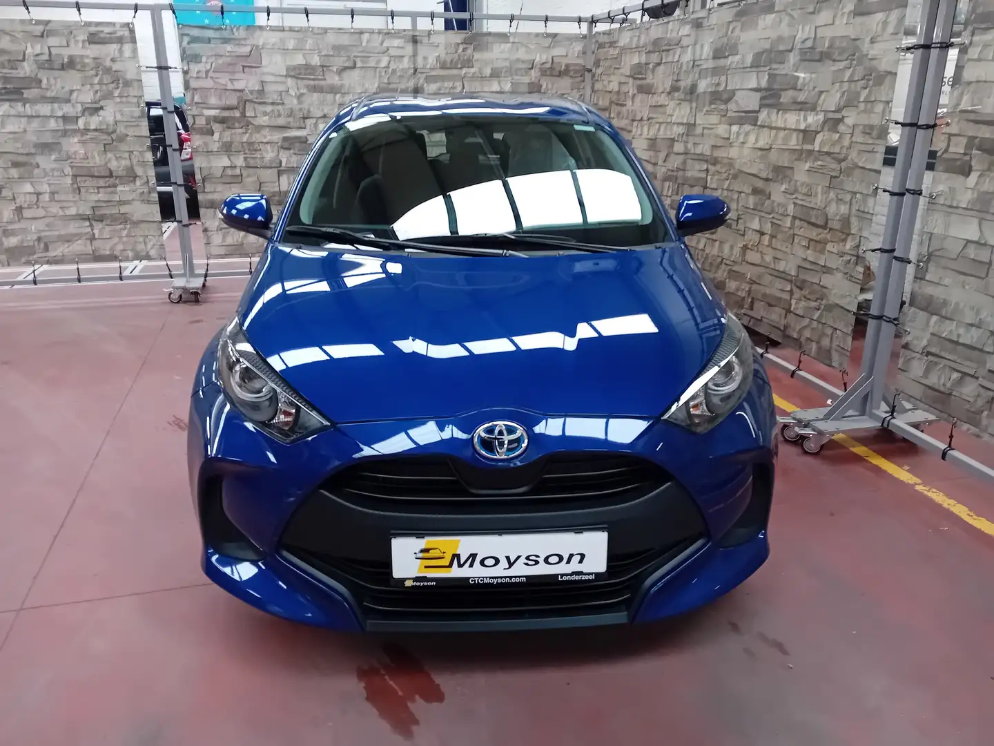 Toyota Yaris 1.5i VVT-i Hybrid E-CVT Dynamic Bleu - 2