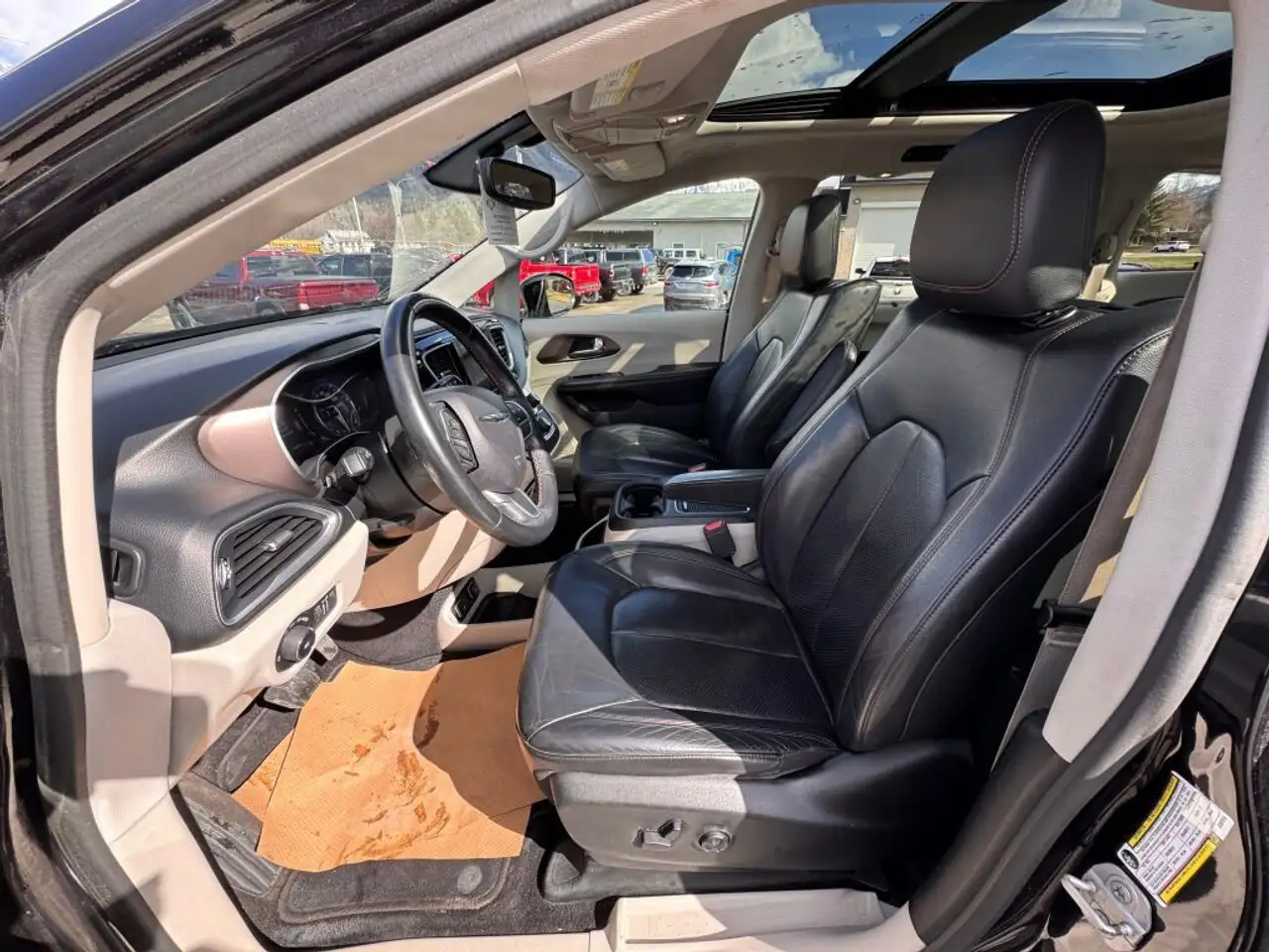 Chrysler Pacifica fotografie Chrysler Pacifica