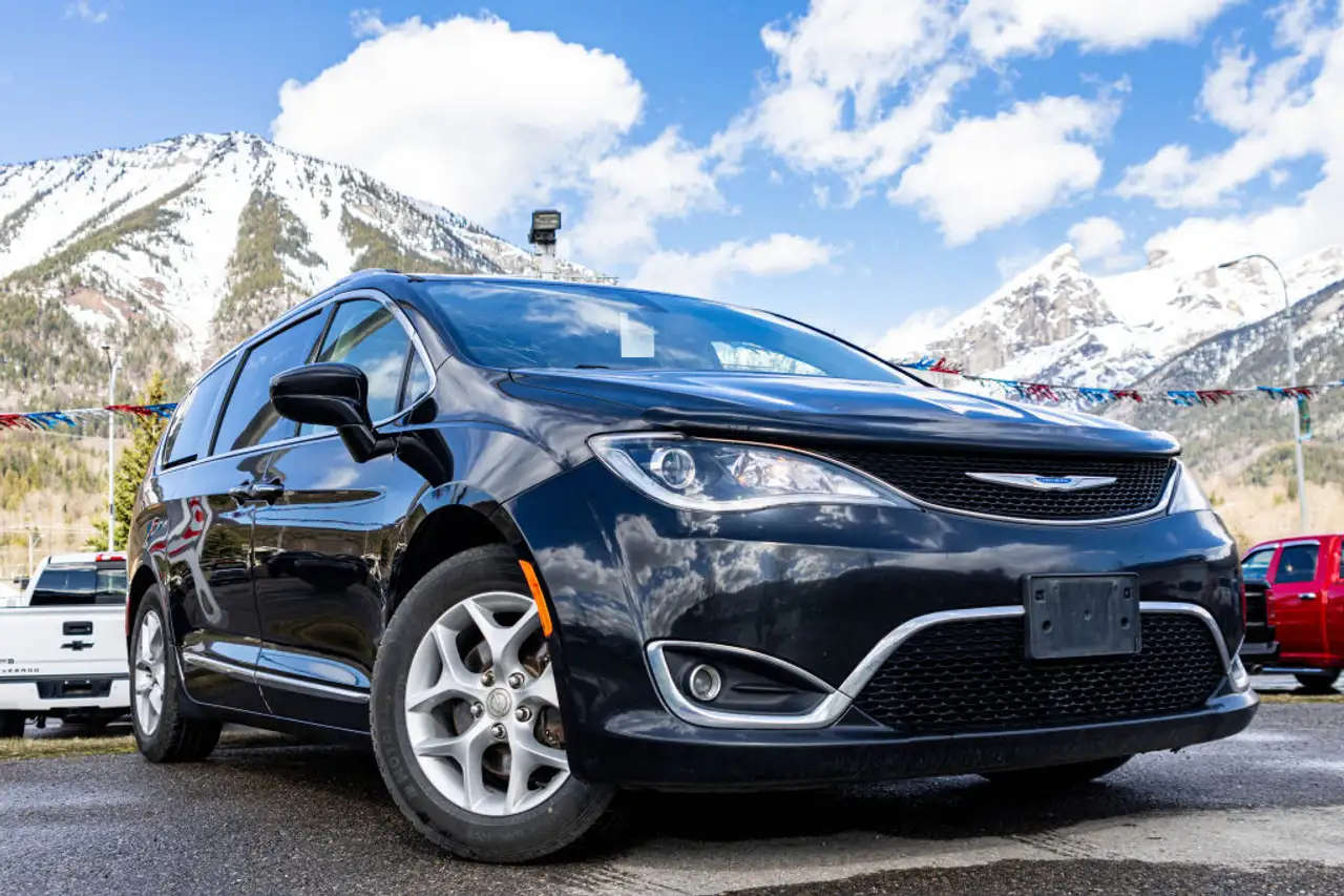 Chrysler Pacifica fotografie Chrysler Pacifica
