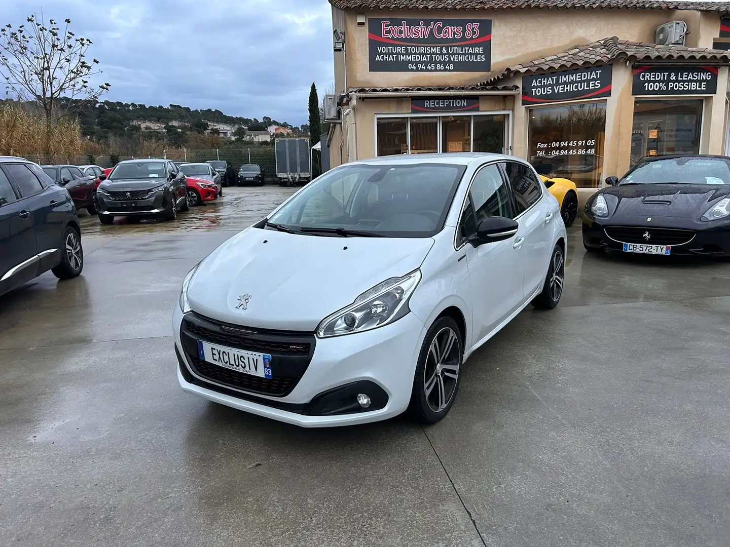 Peugeot 208 1.2 PURETECH 110CH GT LINE S\u0026S EAT6 5CV 5P Blanc - 1
