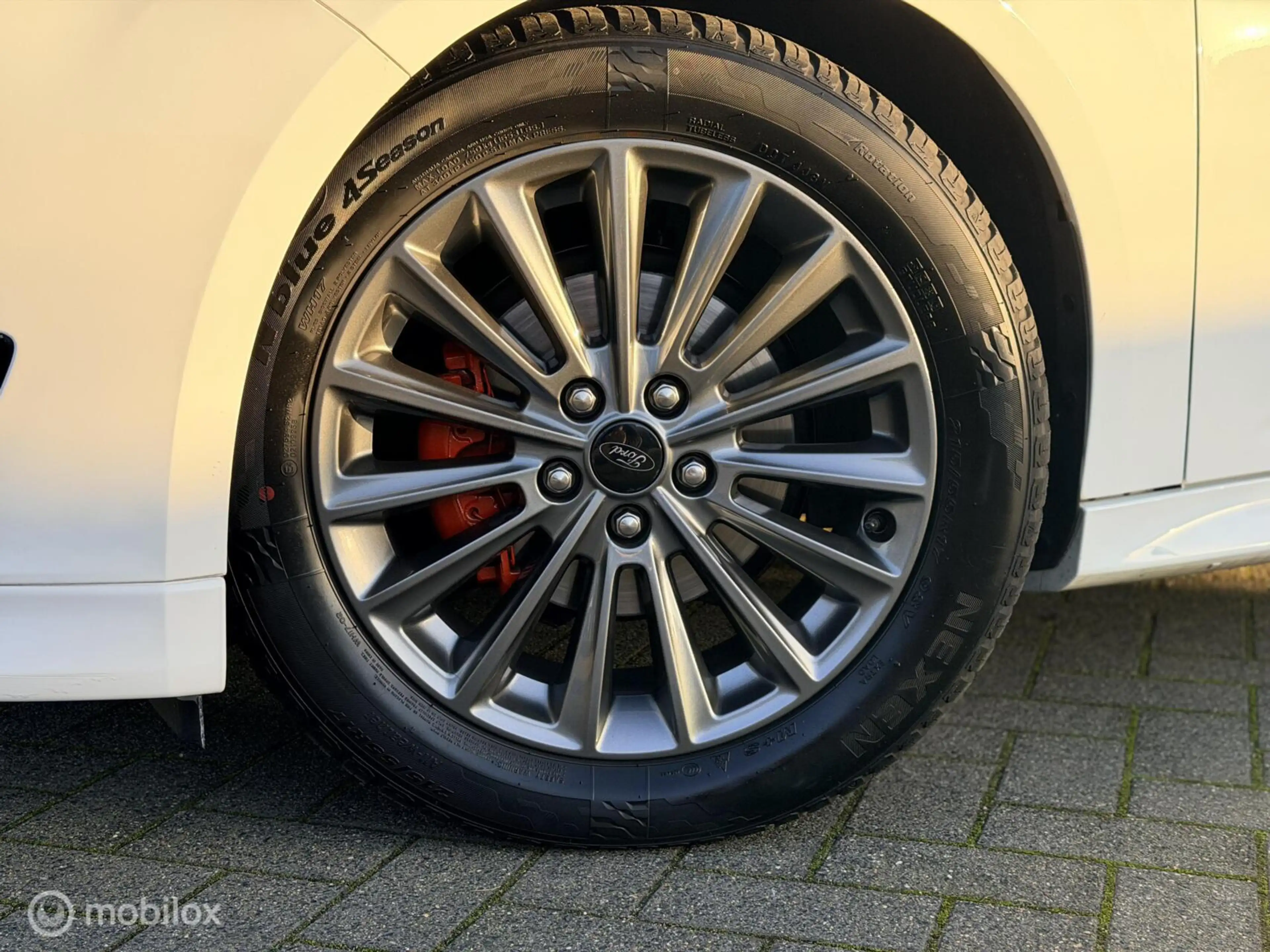 Ford Focus 1.0 ST-Line 1e Eigenaar NIEUWSTAAT!!! — photo 2