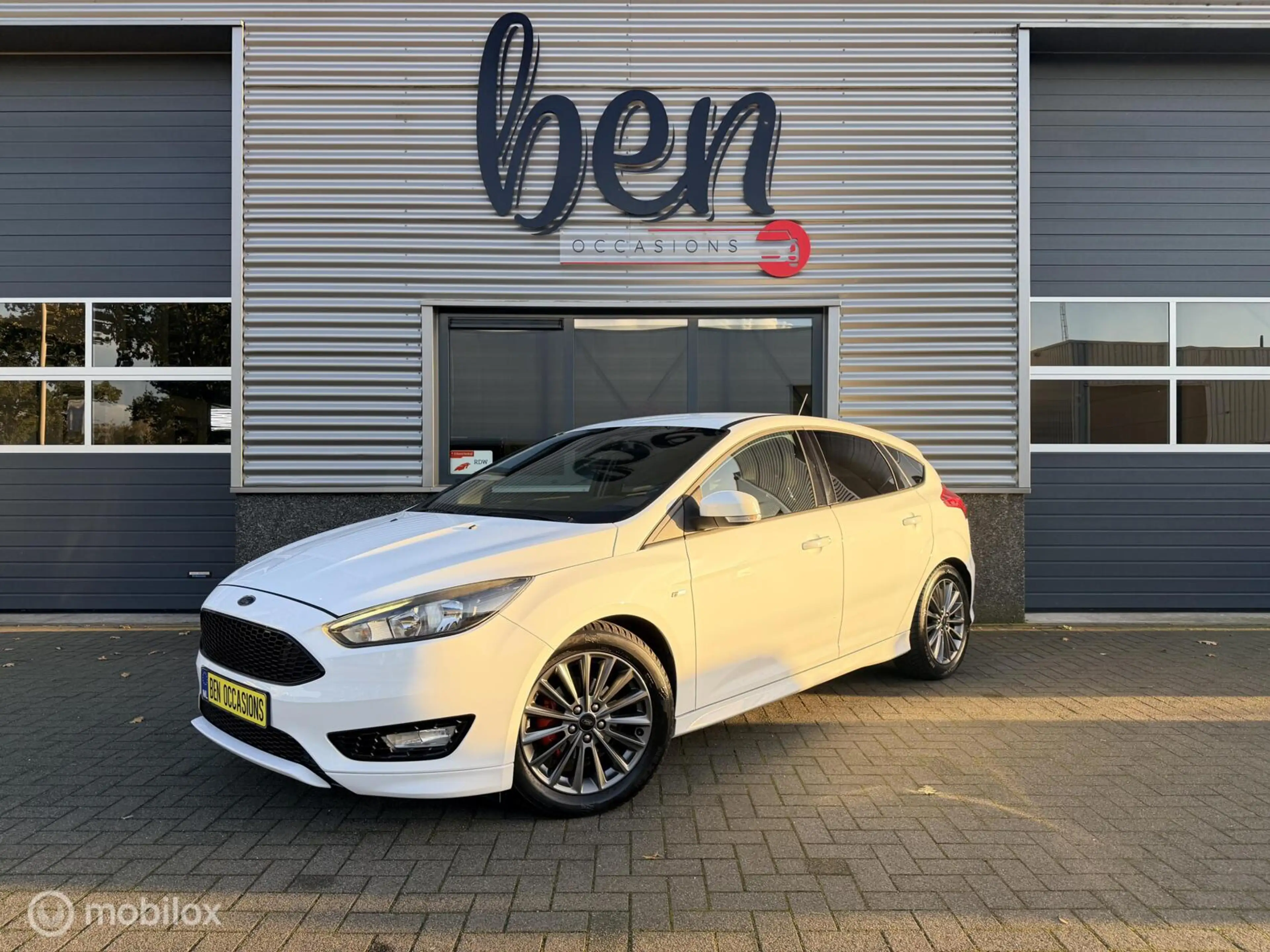 Ford Focus 1.0 ST-Line 1e Eigenaar NIEUWSTAAT!!!