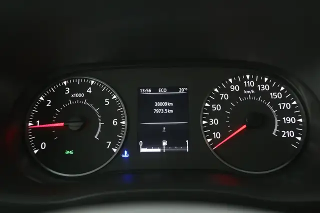 Renault Master view 11