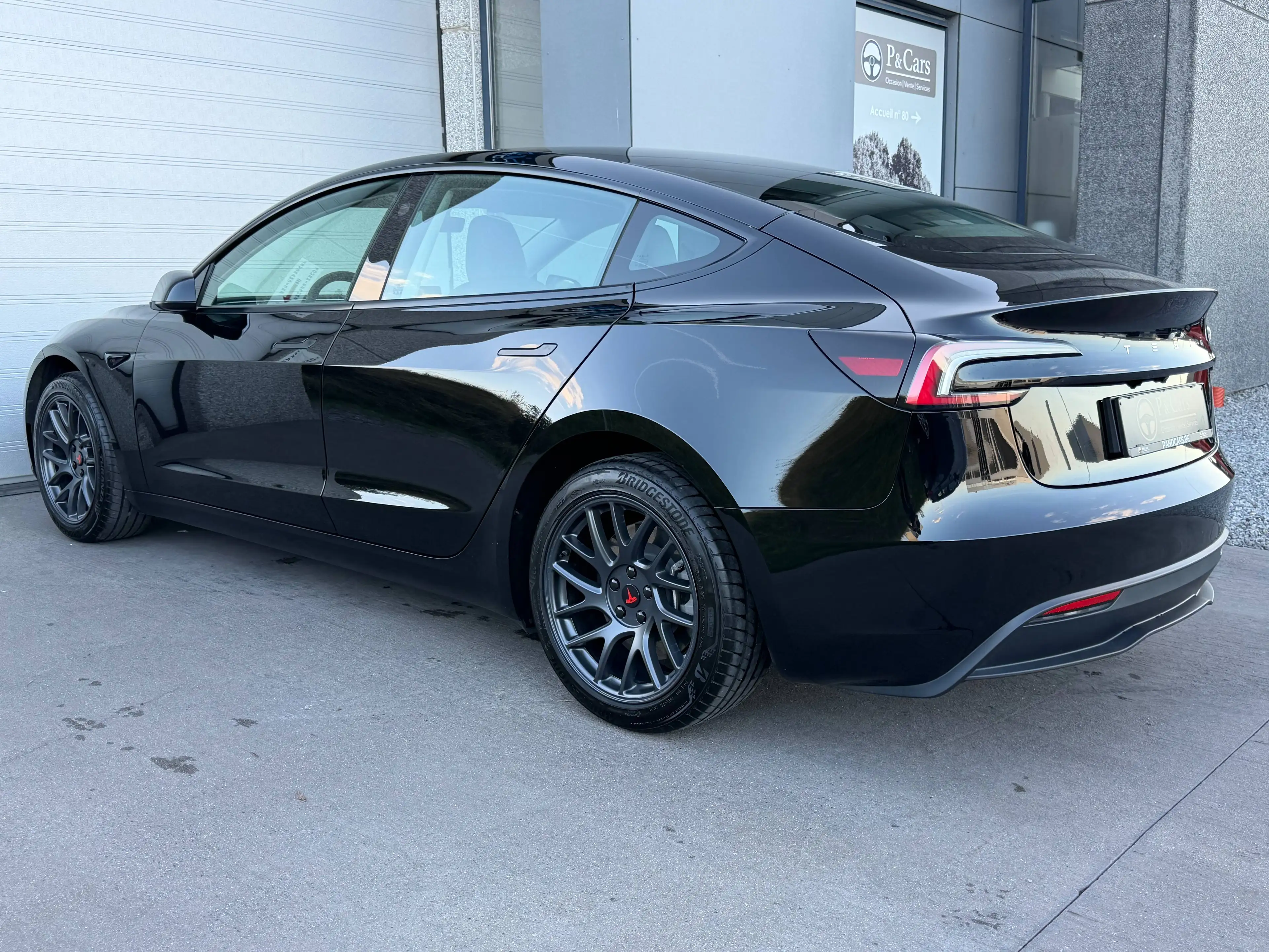 Tesla Model 3 Model 3 55 kWh Standard Plus — photo 3