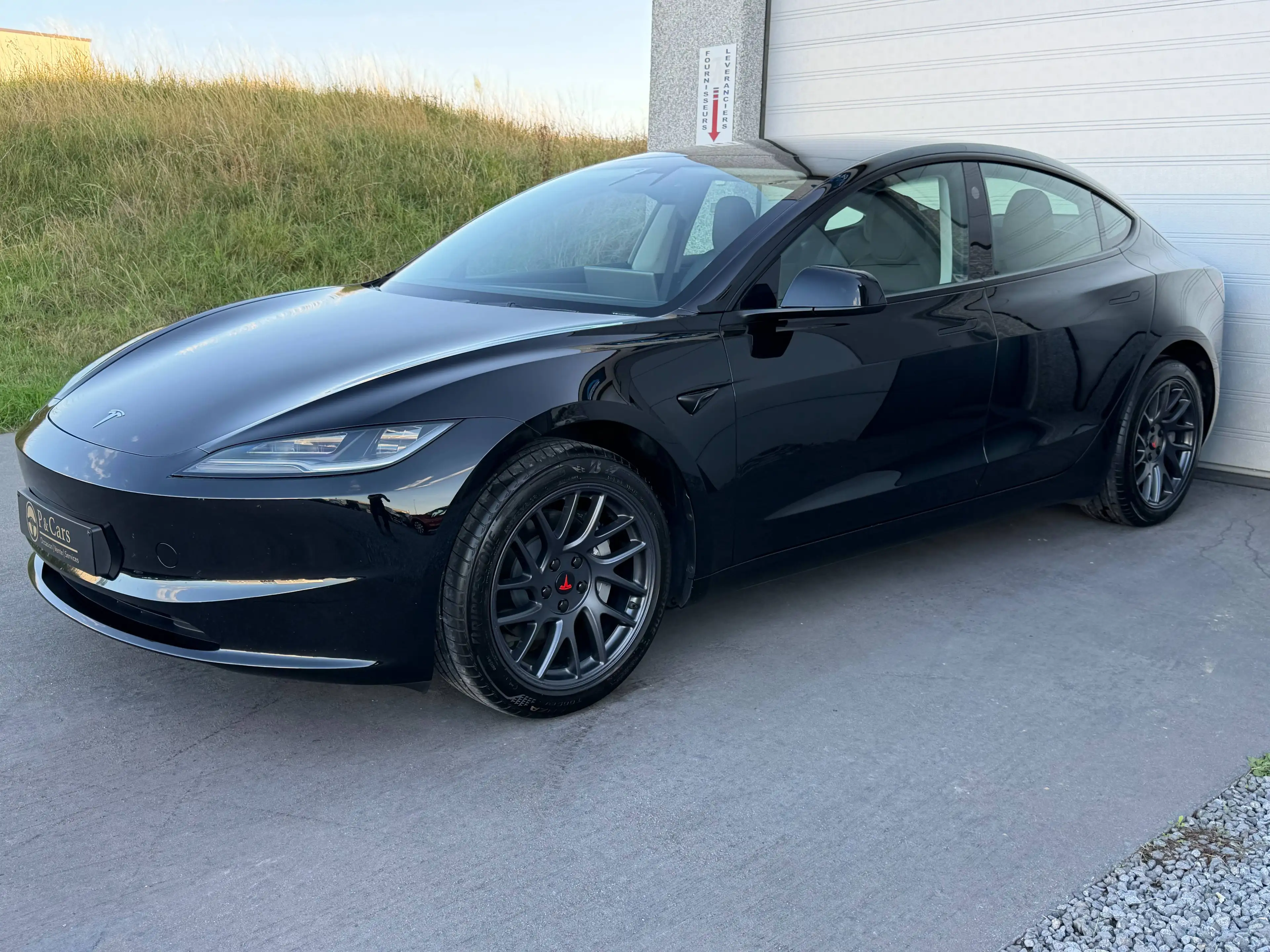 Tesla Model 3 Model 3 55 kWh Standard Plus