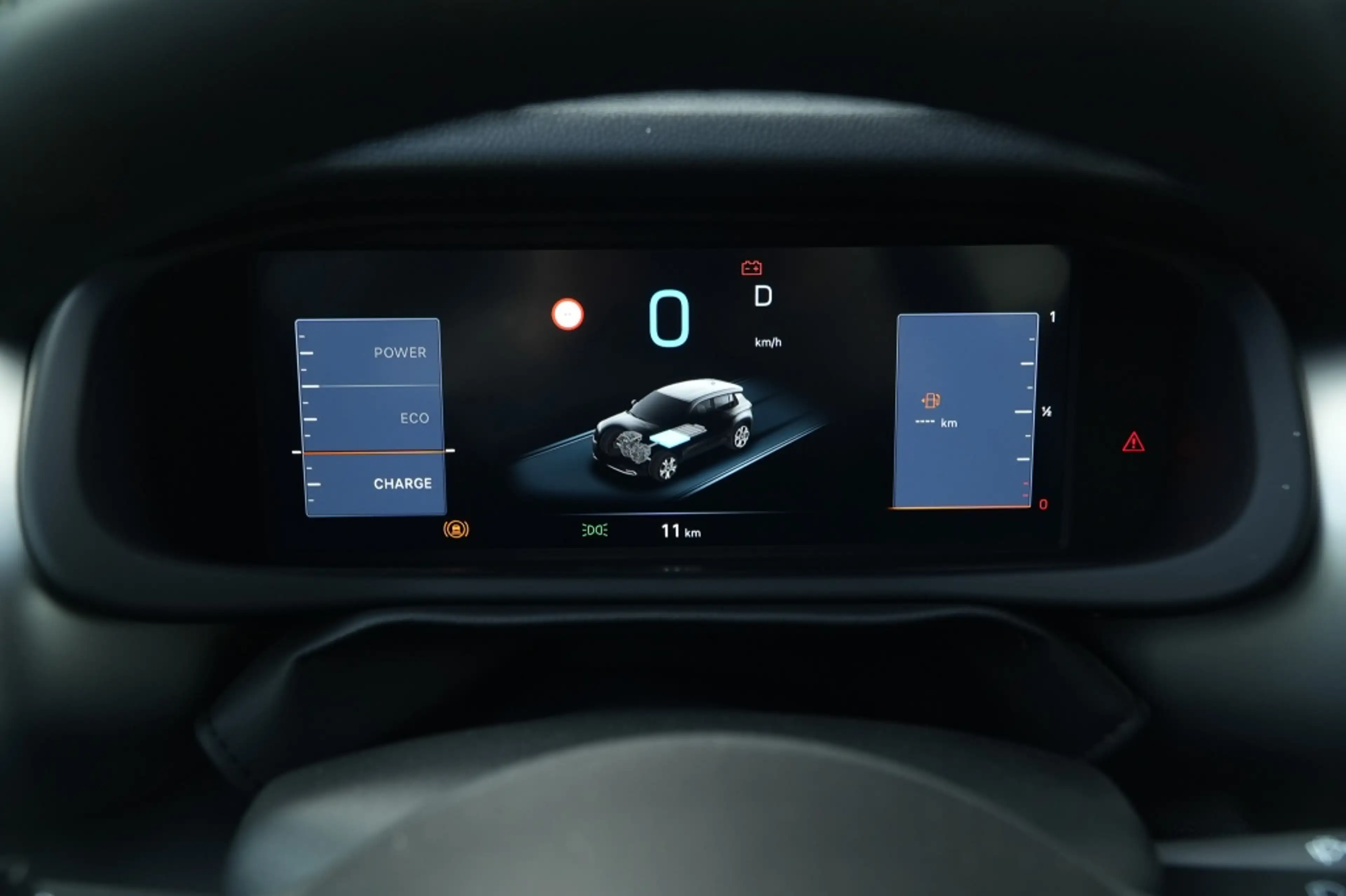Jeep Avenger 1.2 e-Hybrid Summit | Navi | JBL | Camera | Winter — photo 14