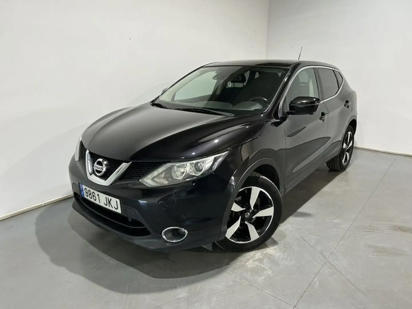 Nissan Qashqai 1.5dCi 110 cv 4x2 360 Negro - 1
