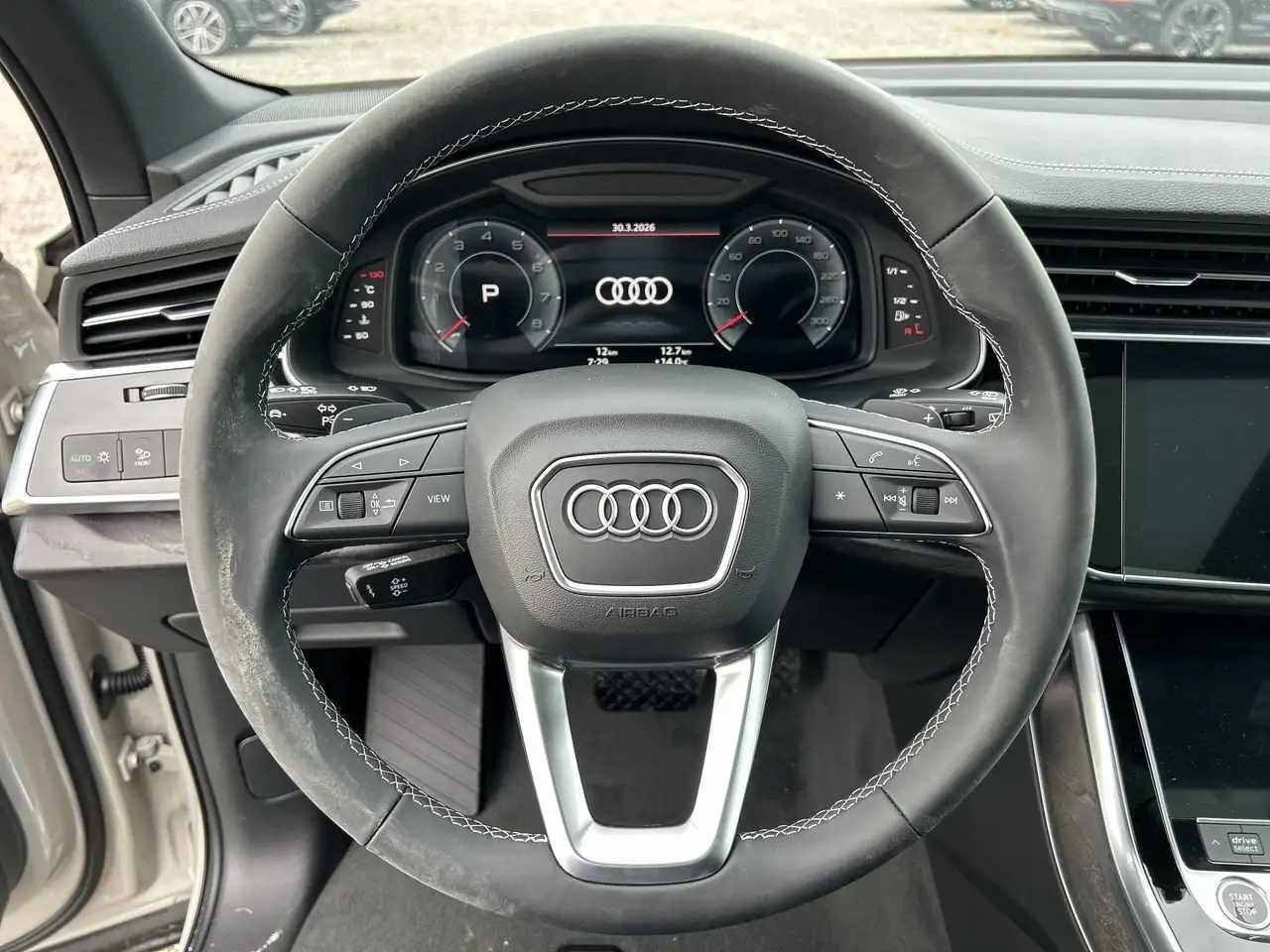 Audi Q7 снимка Audi Q7