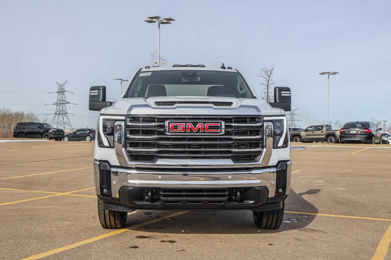 GMC Sierra 2500HD снимка GMC Sierra 2500HD