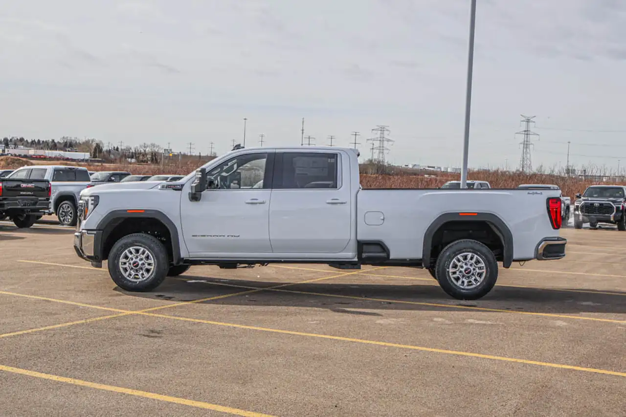 GMC Sierra 2500HD снимка GMC Sierra 2500HD