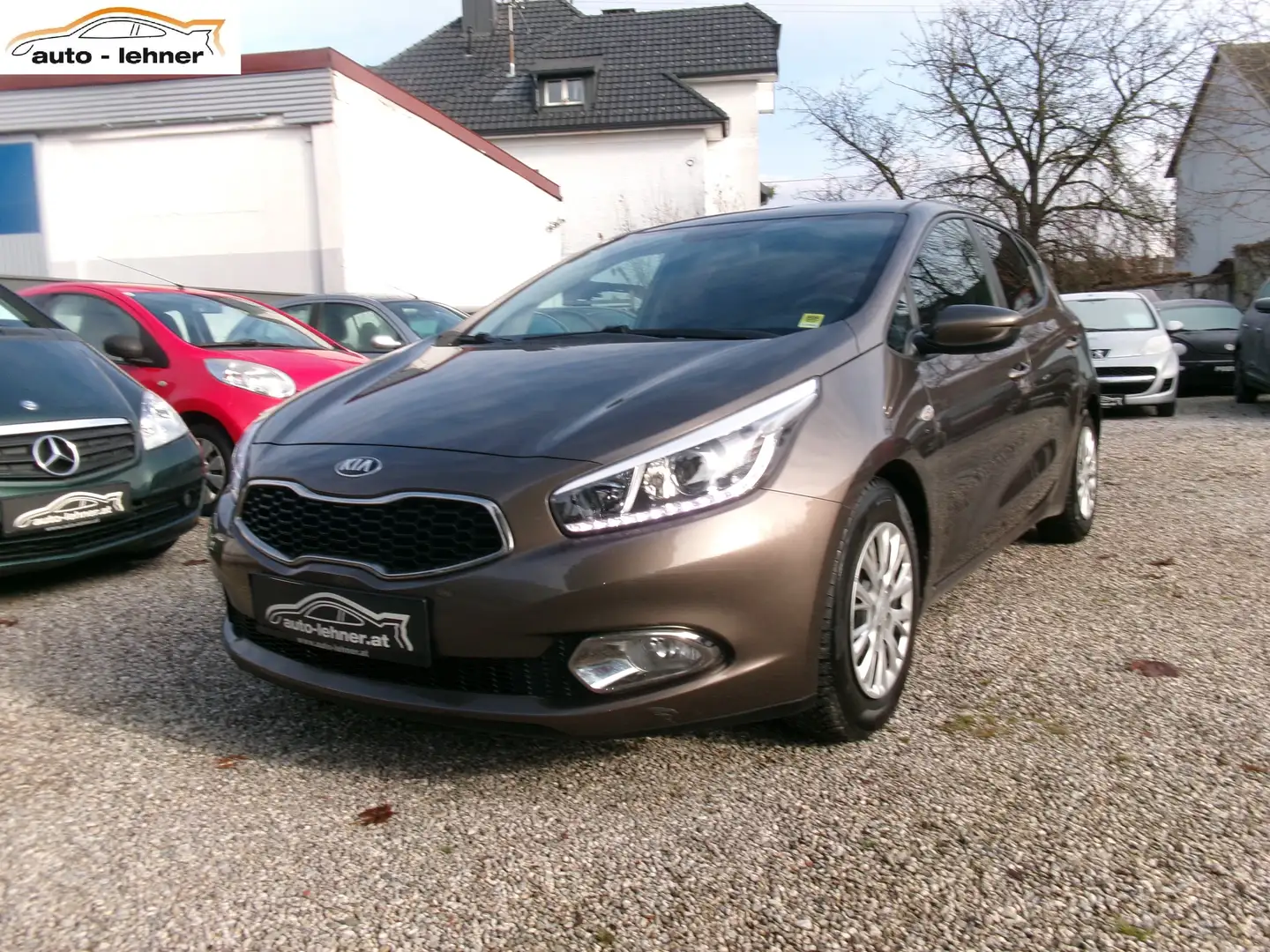 Kia Ceed / cee'd cee'd 1,4 MPI CVVT Cool Cool Brun - 1