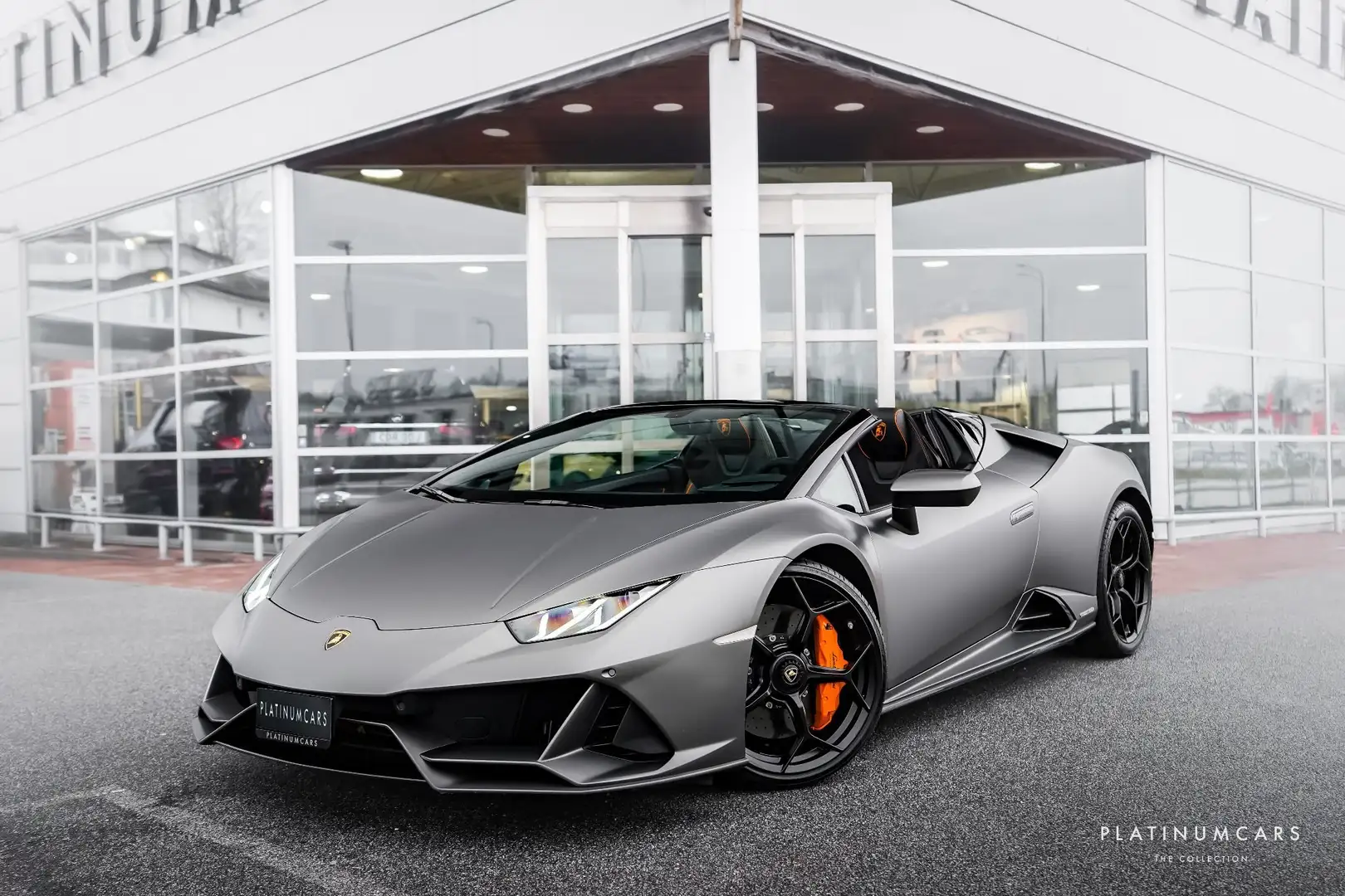Lamborghini Huracán Huracan Evo Spyder 5.2 V10 640 4WD LDF7 Сірий - 1