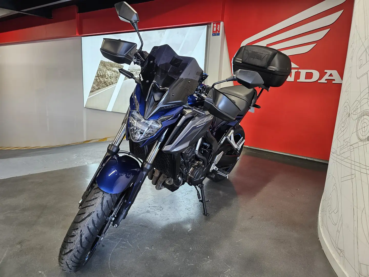 Honda CB 650 Bleu - 1