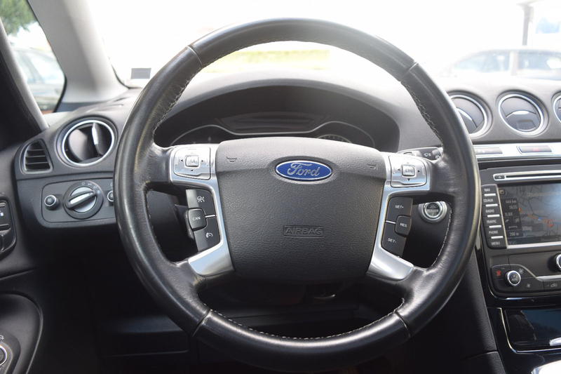 Ford S-Max TÜV NEU,AUTOMATIKGETRIEBE,PANORAMADACH,AHK — photo 9